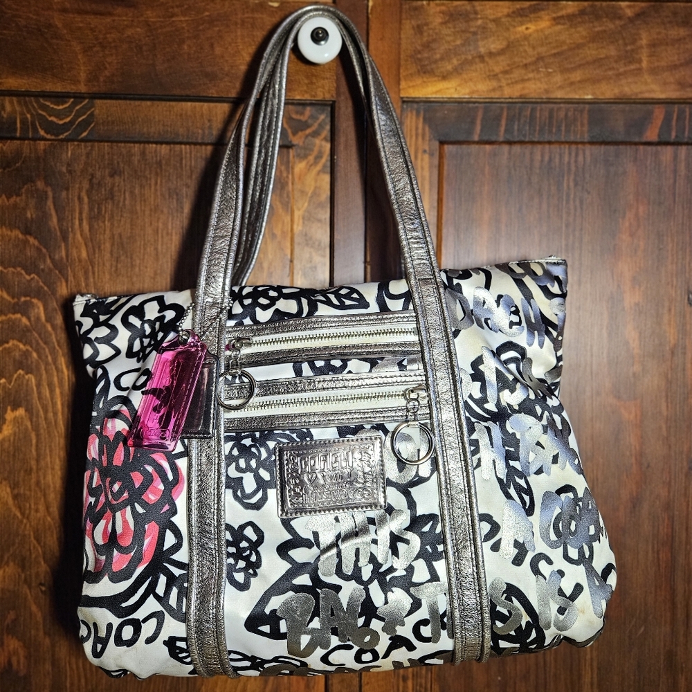 Coach Poppy White Multi Floral Graffiti Glam Tote Bag